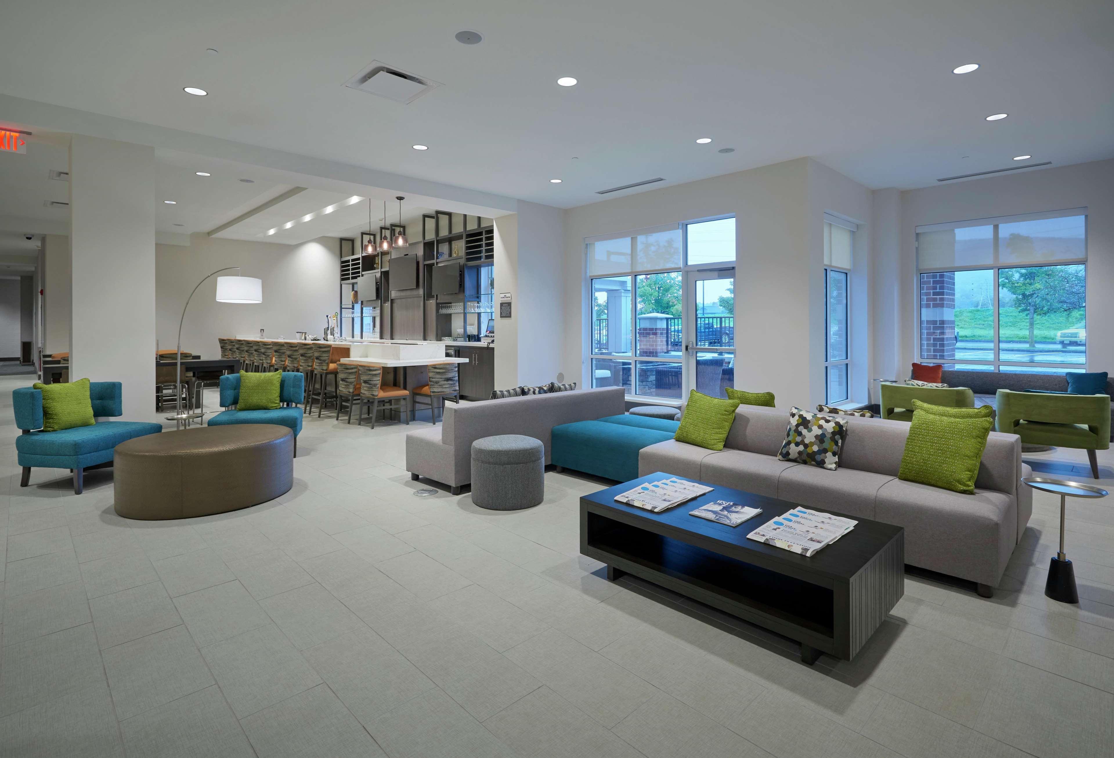 Hilton Garden Inn Corning Downtown Екстер'єр фото