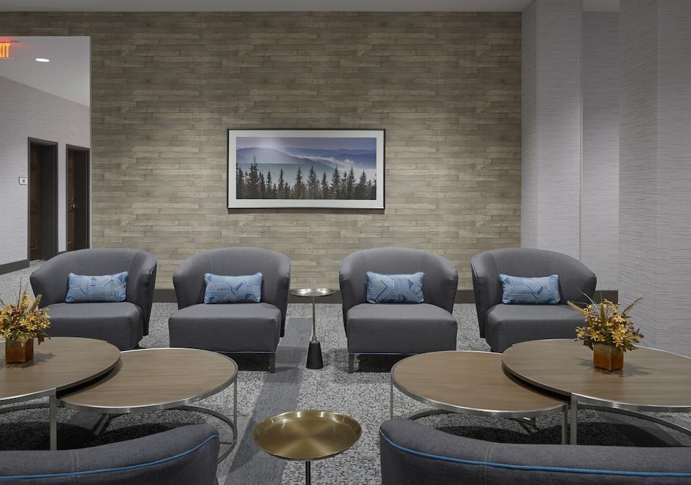 Hilton Garden Inn Corning Downtown Екстер'єр фото